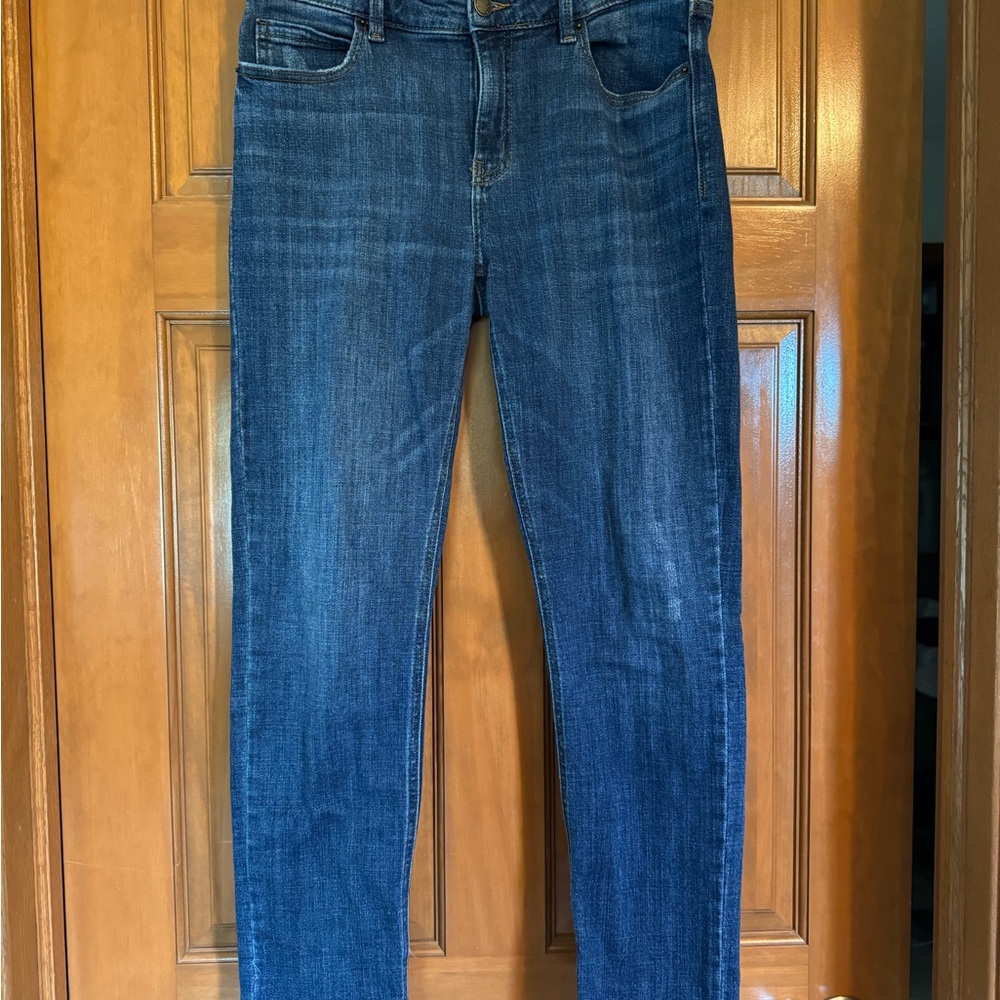 Women's Straight Leg Jeans - Blue